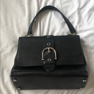 henri bendel bag is like new